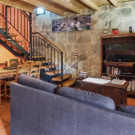 Entre Valles Holiday home *